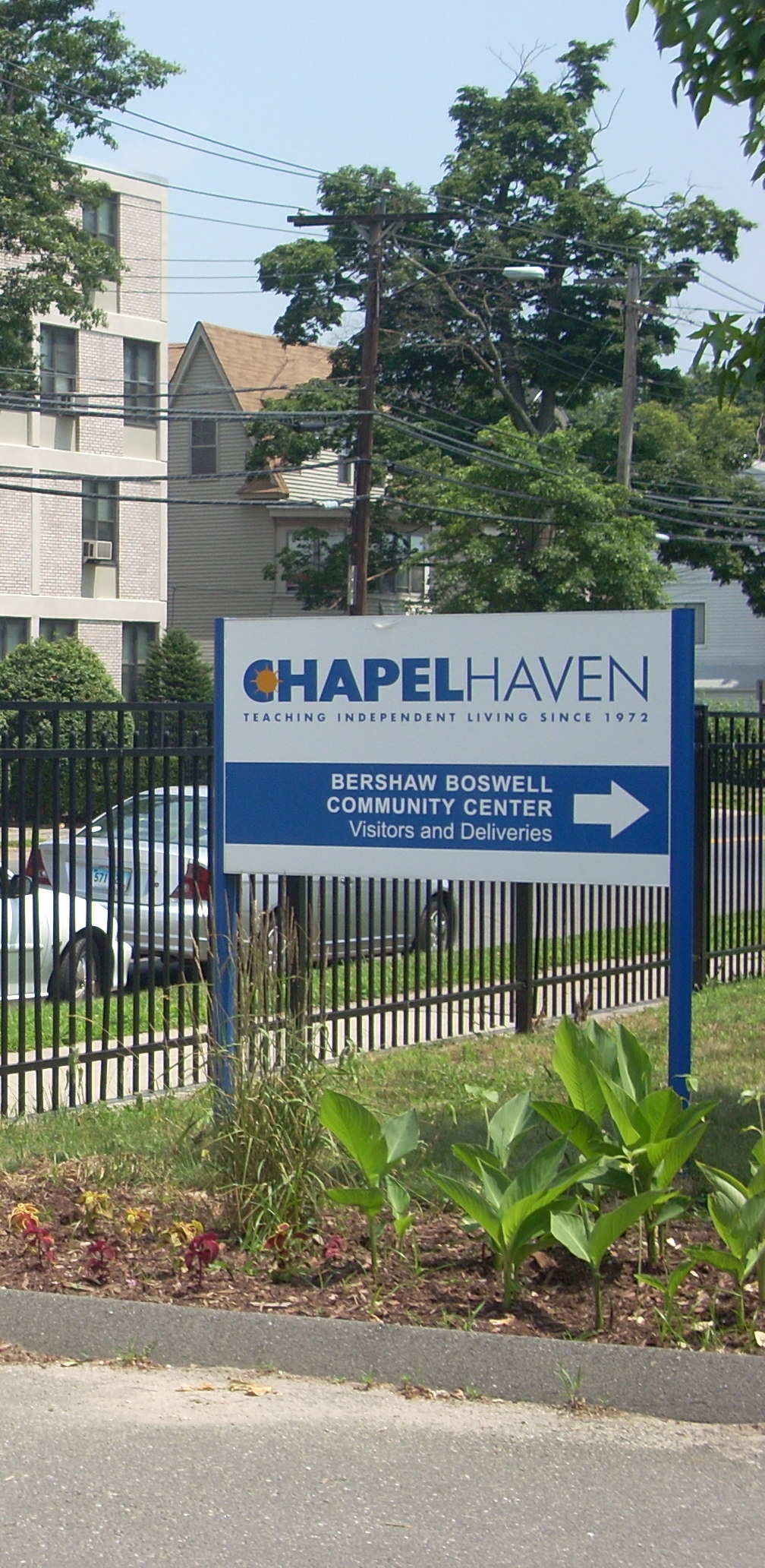 Chapel-Haven-Ave-Sign