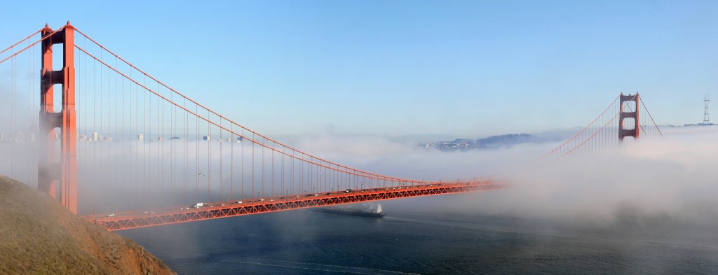 Golden_Gate_Bridge,_San_Francisco_and_Sutro_Tower