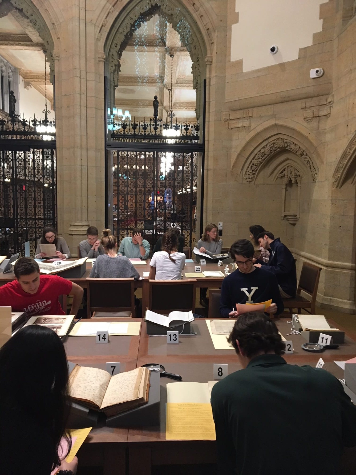 The New Gates Classroom in Manuscripts and Archives | Yale University