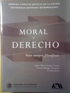 tapa del libro "Moral y Derecho. Doce ensayos filosóficos"